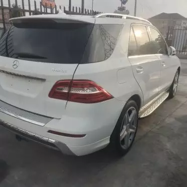 Mercedes-Benz ML 400