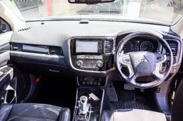 Mitsubishi Outlander hybrid