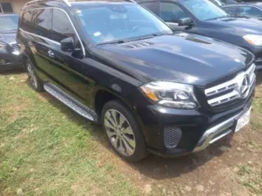 Mercedes-Benz GLS 450