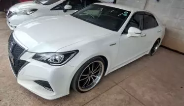 Toyota Crown Athlete 