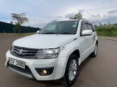 SUZUKI Escudo 