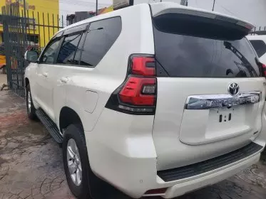 Toyota Landcruiser Prado