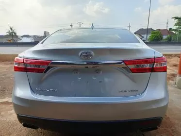 Toyota Avalon