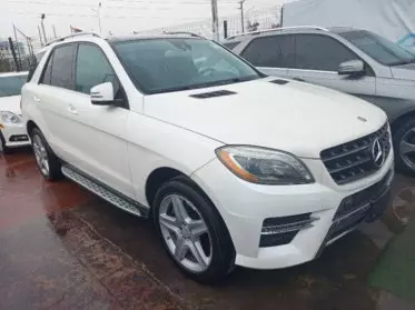 Mercedes-Benz ML 550