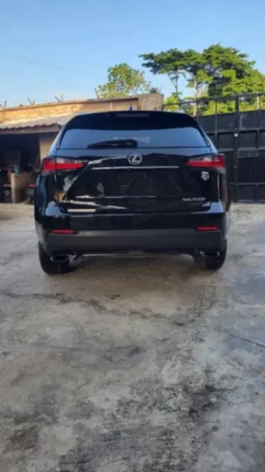 Lexus NX 200T