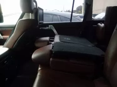 Toyota Landcruiser  V8