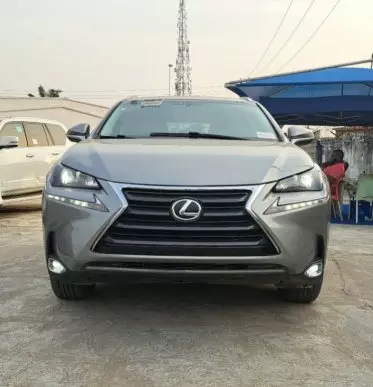 Lexus NX 200T