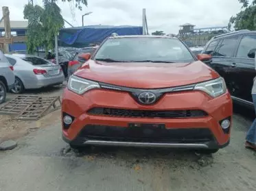 Toyota RAV 4