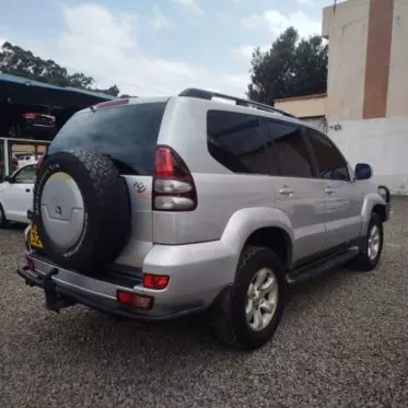 Toyota Landcruiser Prado