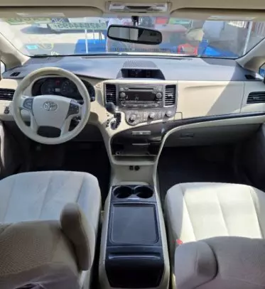 Toyota Sienna