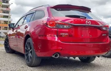 Mazda Atenza 