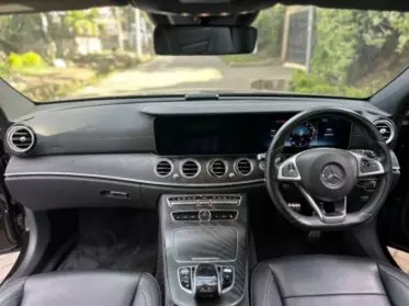 Mercedes-Benz E250