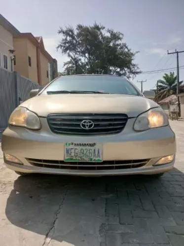 Toyota Corolla