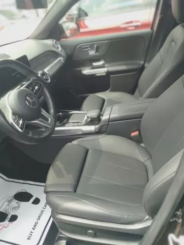 Mercedes-Benz GLB 250