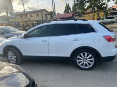 Mazda CX-9