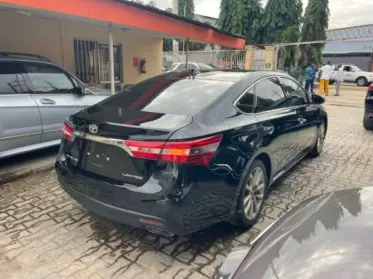 Toyota Avalon