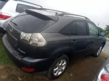 Lexus RX 330