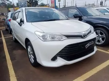 Toyota Fielder 