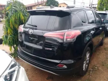 Toyota RAV 4