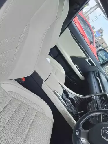 Lexus RX 200