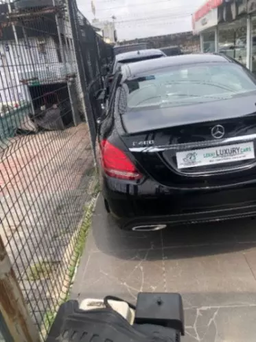 Mercedes-Benz C 400