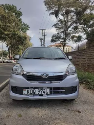 Daihatsu Mira 