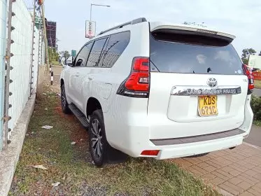 Toyota Landcruiser prado TX