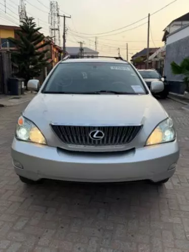 Lexus RX 330