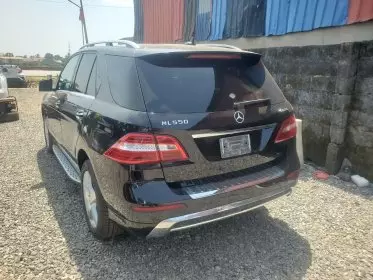 Mercedes-Benz ML 550