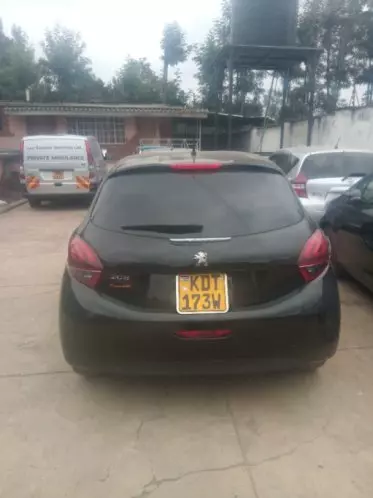 Peugeot 208