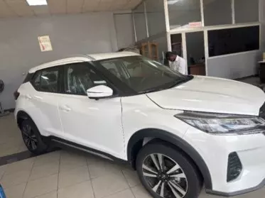 Nissan New Kicks