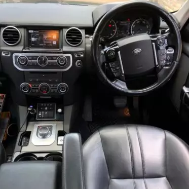 Land Rover Discovery 4