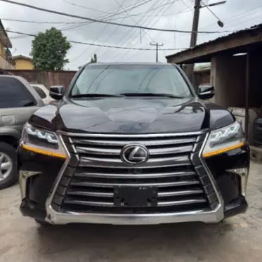 Lexus LX 570