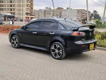 Mitsubishi Galant
