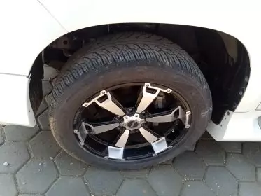 Toyota Landcruiser Prado