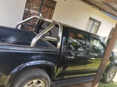 Isuzu PICK UP