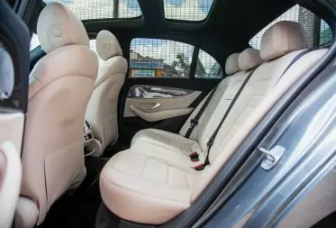 Mercedes-Benz E 43 AMG