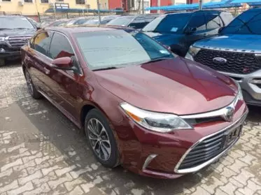 Toyota Avalon