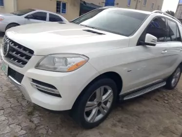 Mercedes-Benz ML 350