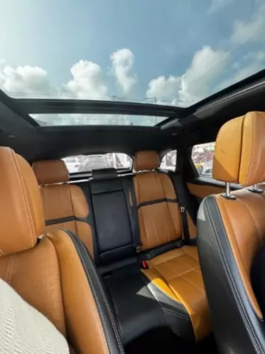 RANGE ROVER Vogue