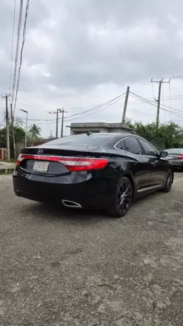 Hyundai Azera
