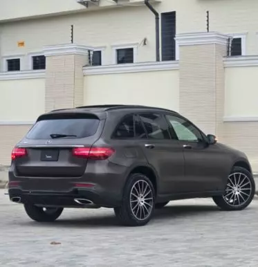 Mercedes-Benz GLC 300