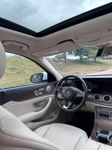 Mercedes-Benz E 300