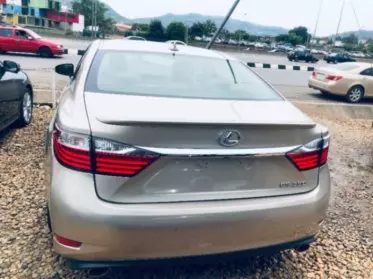 Lexus ES 350