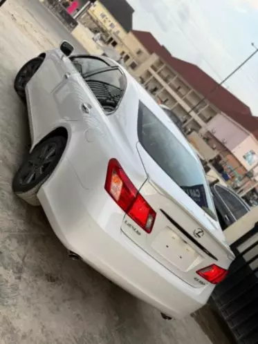 Lexus ES 350