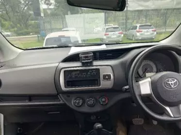 Toyota Vitz Jewela