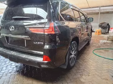 Lexus LX 570