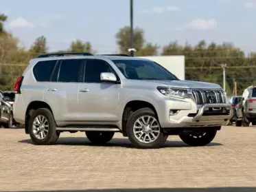 Toyota Land Cruiser Prado VX.L