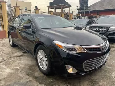 Toyota Avalon