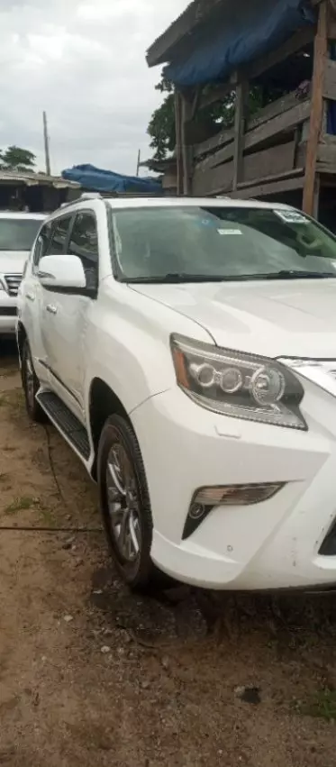 Lexus GX